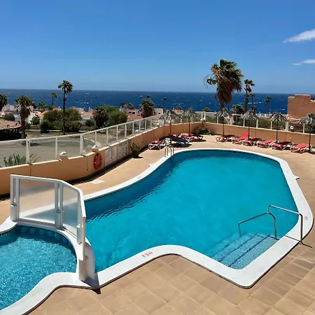 One Bed With Ocean View Nr San Blas K104 דירה *